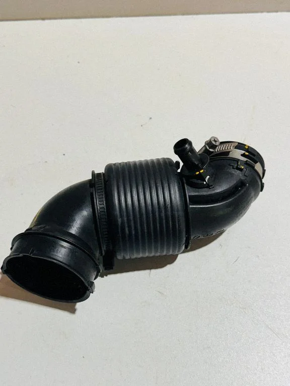 Engine coolant pipe/hose 28130D3150