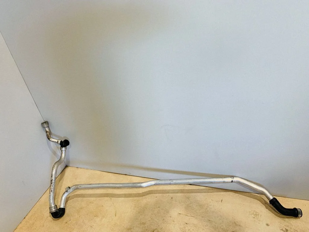 Engine coolant pipe/hose 99110675203