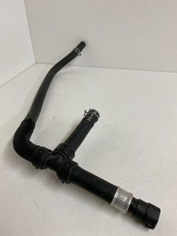 Engine coolant pipe/hose FR338K289