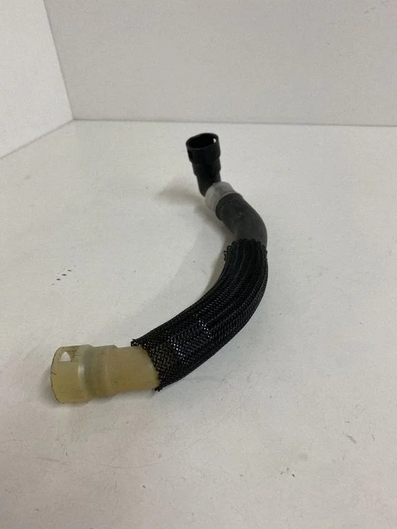 Engine coolant pipe/hose GR3318K580