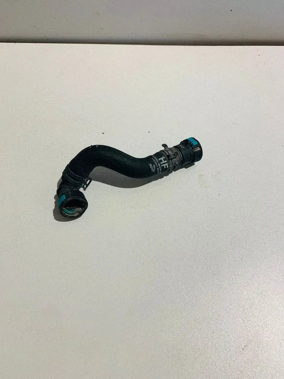 Engine coolant pipe/hose 8W8318K579AB