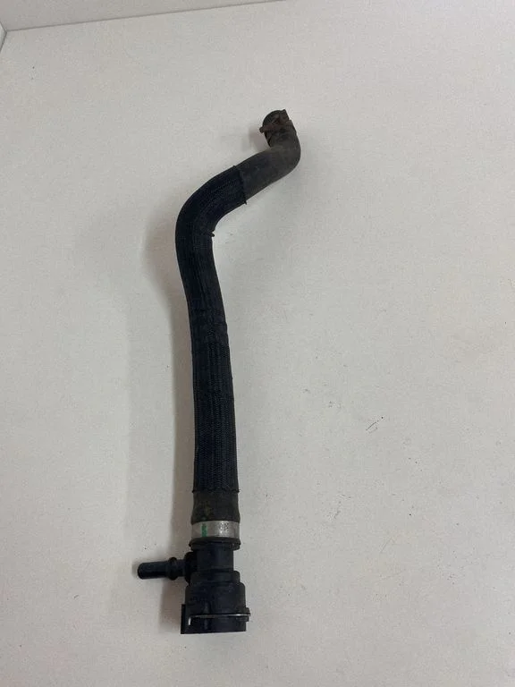 Mootori jahutusvedeliku toru / voolik GJ328B504AA