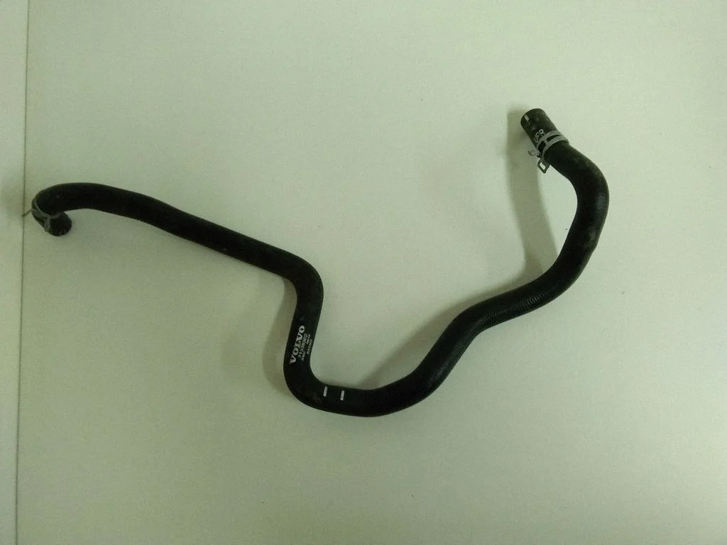 Engine coolant pipe/hose – Volvo XC90 (2014-)