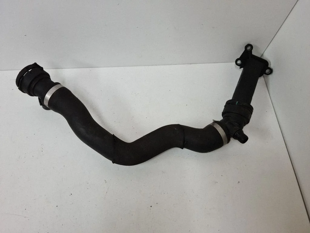 Engine coolant pipe/hose 7810707D3