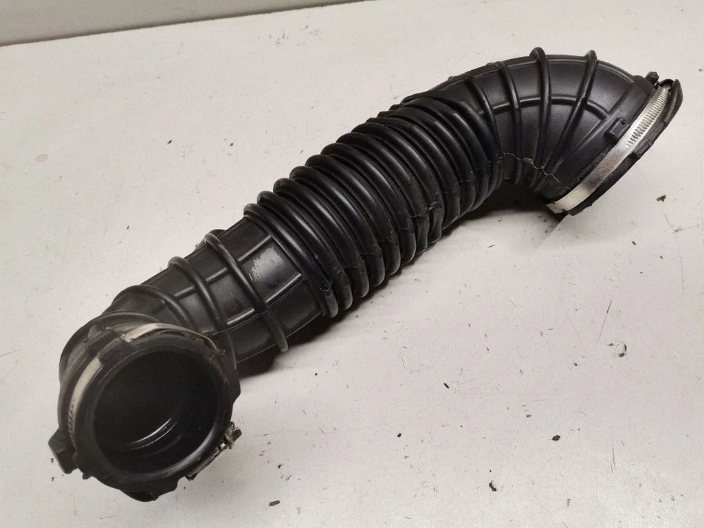 Intercooler hose/pipe 03G129629D