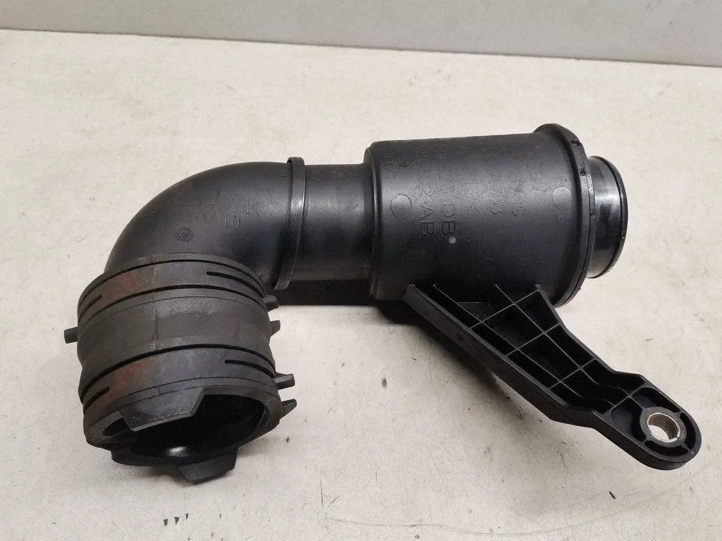 Intercooler hose/pipe GX739C623DB