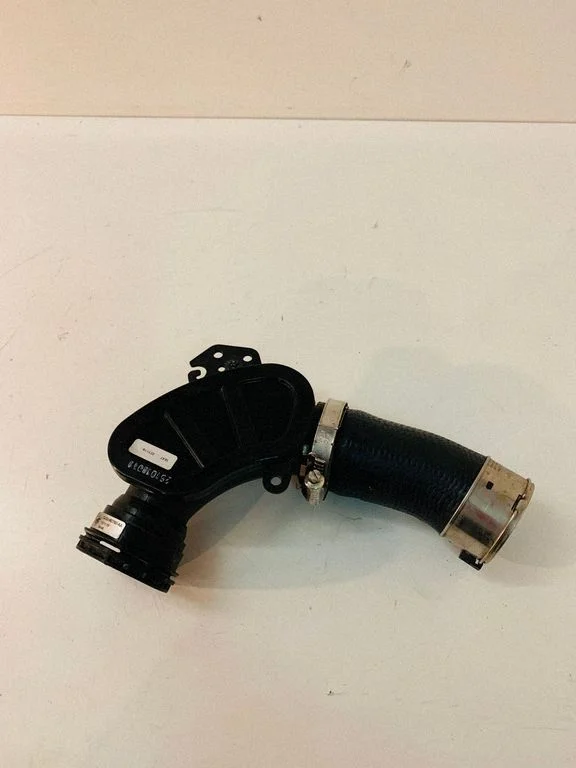 Intercooler hose/pipe GJ326C780AA