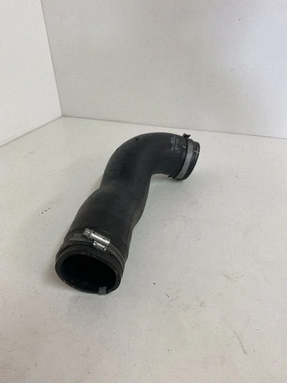 Intercooler hose/pipe 6W936F073