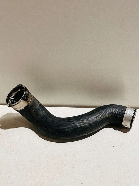 Intercooler hose/pipe A2045280682