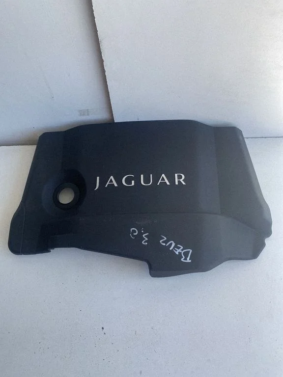 Engine cover (trim) 4R836A949AE