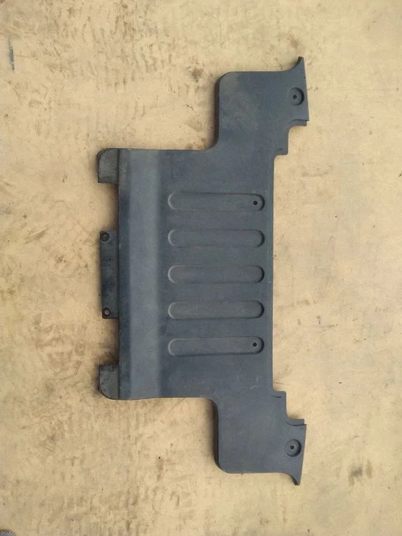 Engine cover (trim) GK5217F846AB