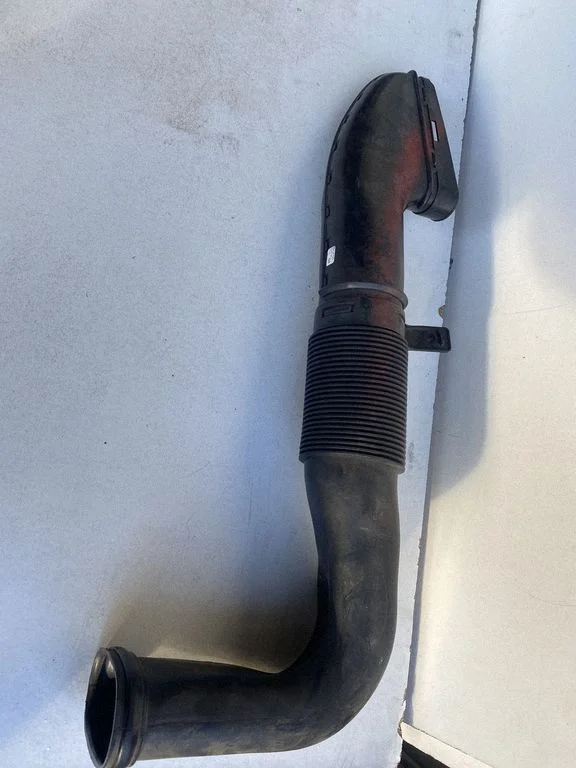 Air intake duct part A6510903437