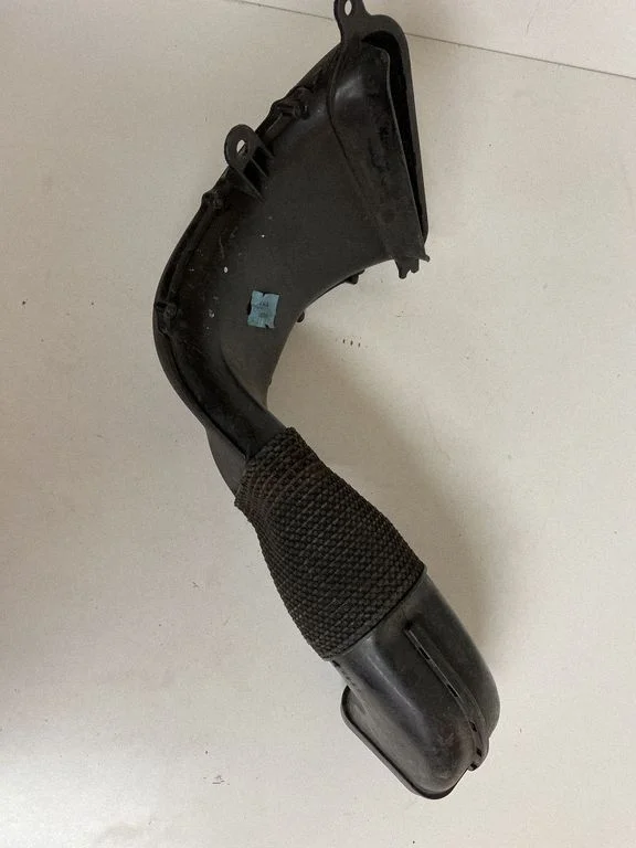 Õhuvõtukanali osa (-d) 8X239A673AB