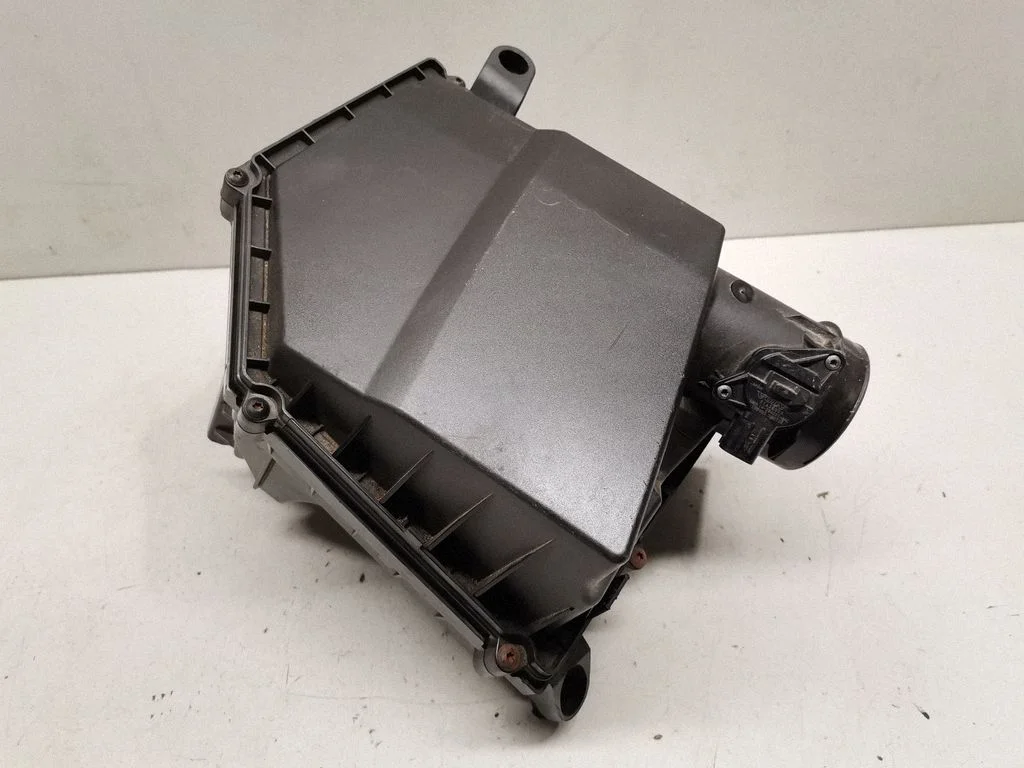 Air filter box – Volvo S90, V90 (2016-)