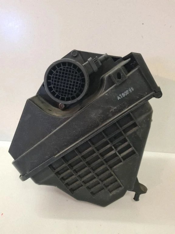 Air filter box 28110D3100