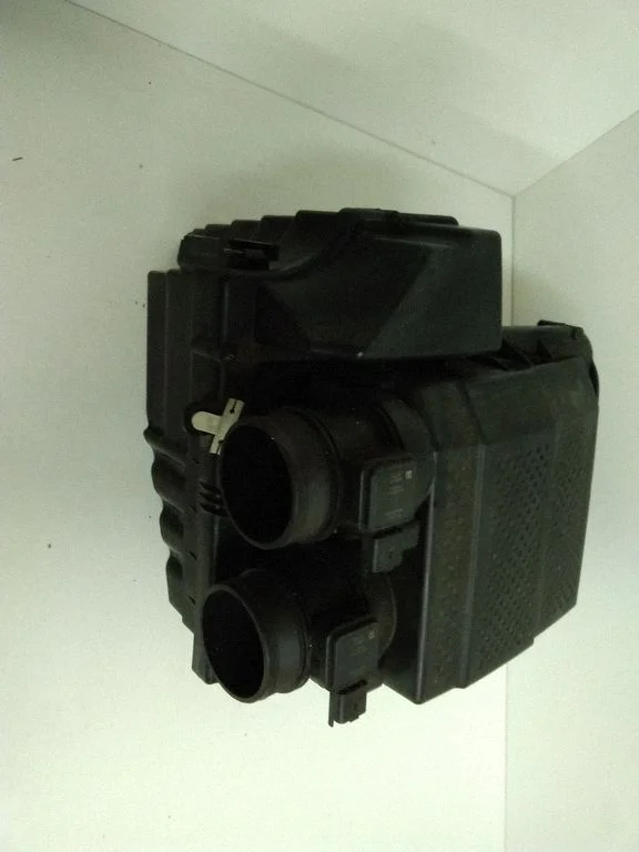Air filter box P0059U611A
