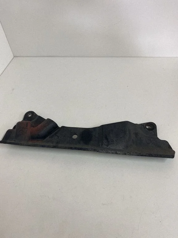 Fuel tank bottom protection FR3C9N226