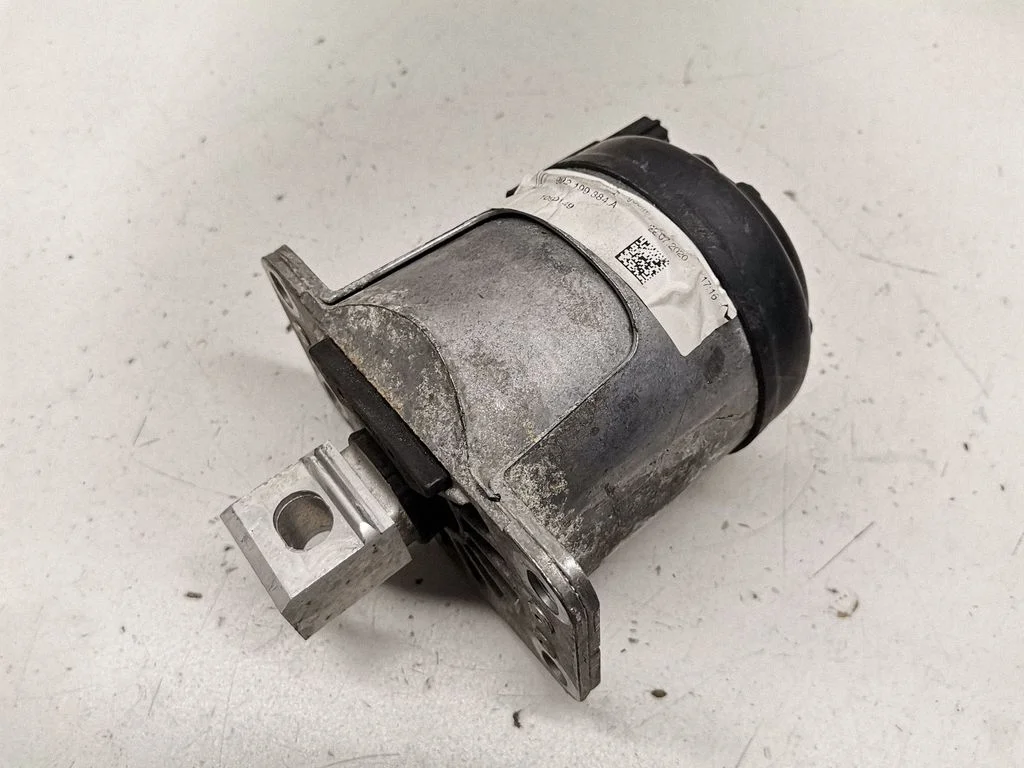 Engine mount bracket 992199384A