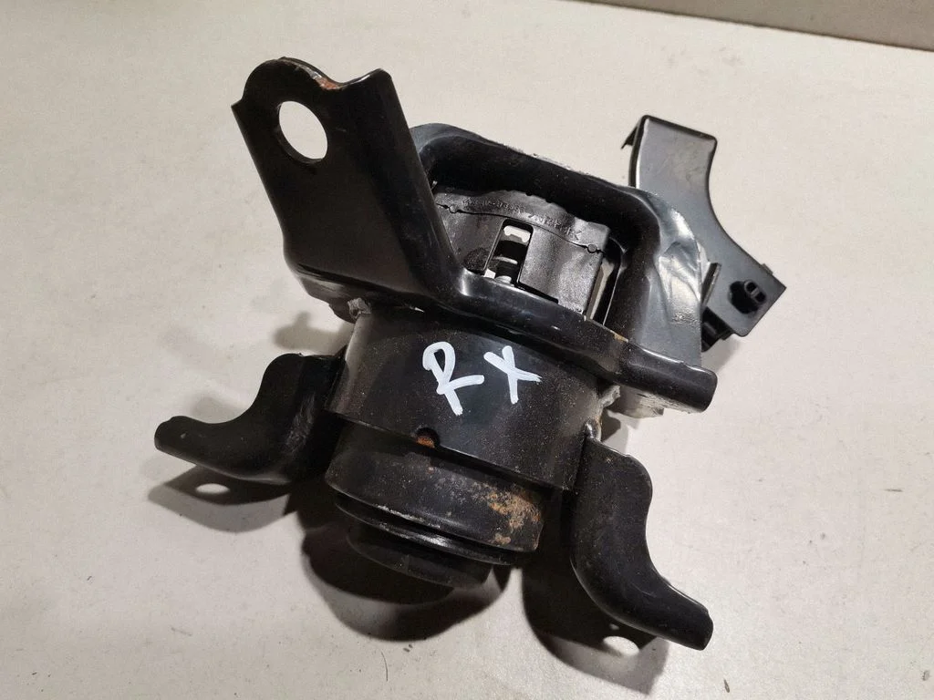 Engine mount bracket – front