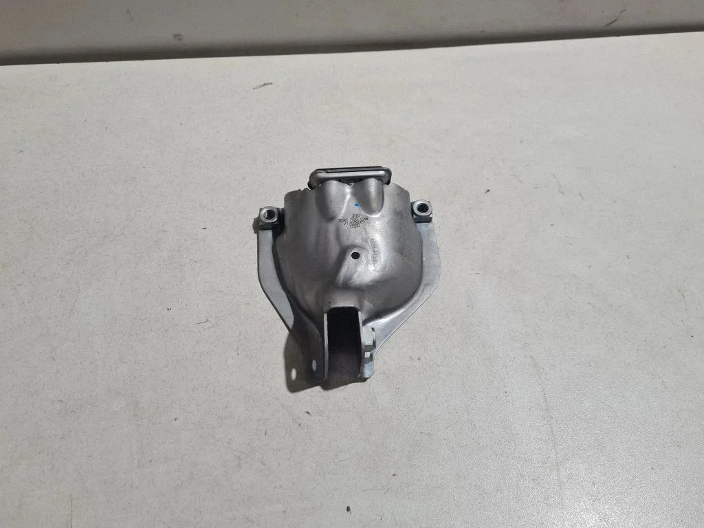 Engine mount bracket 8K0399060L