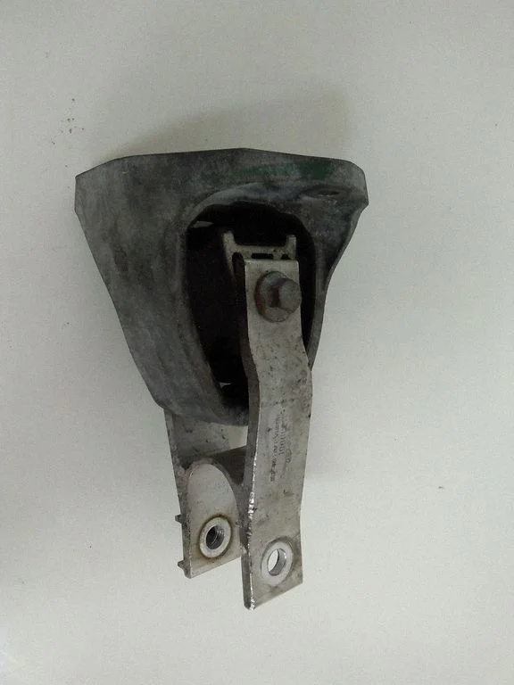 Dzinēja spilvens 31339951