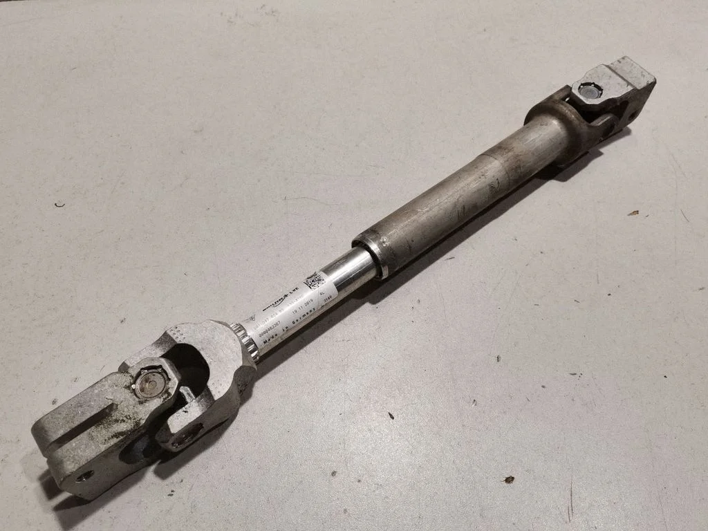 Steering column universal joint – Porsche 911 991 (2011-2019)
