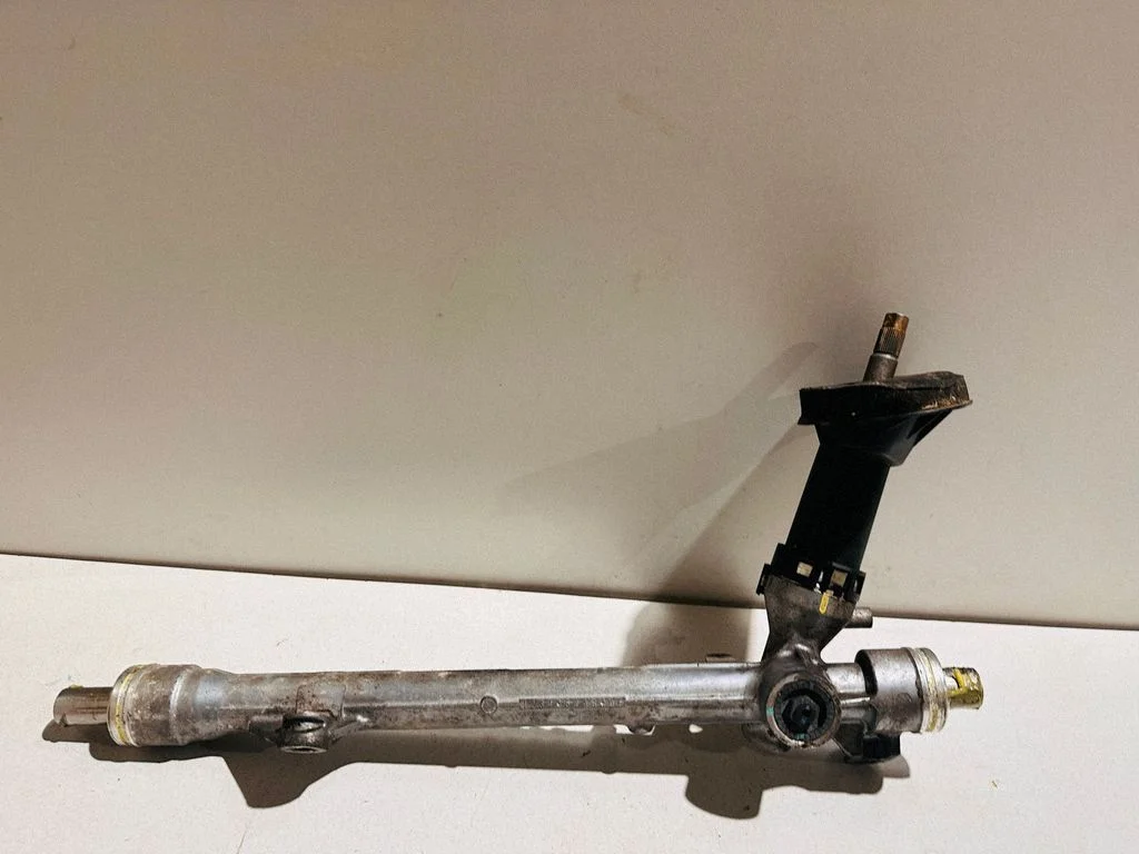 Roolilatt D10E32110B – Mazda CX-30 (2019-)