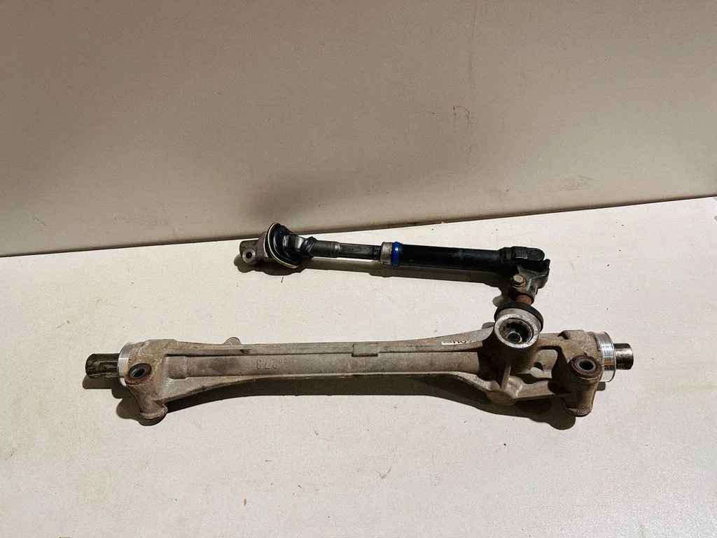 Steering rack 00273