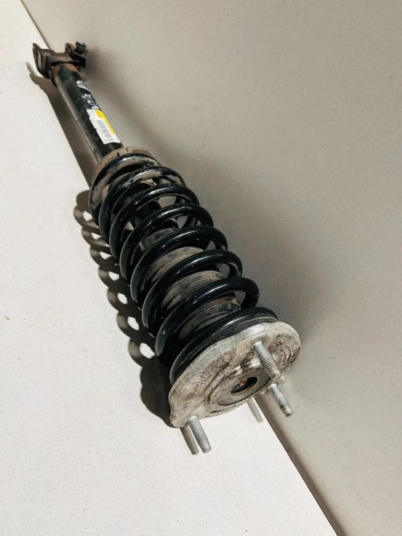 Front shock absorber/damper A2133202313