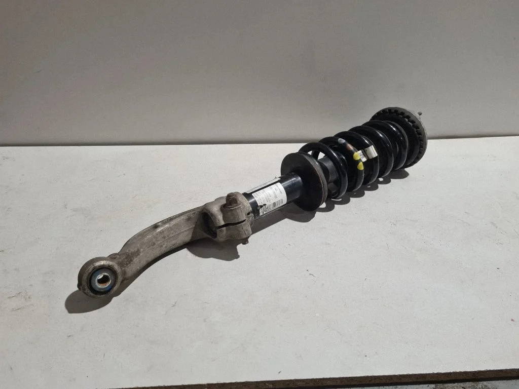 Front shock absorber/damper 00013565000