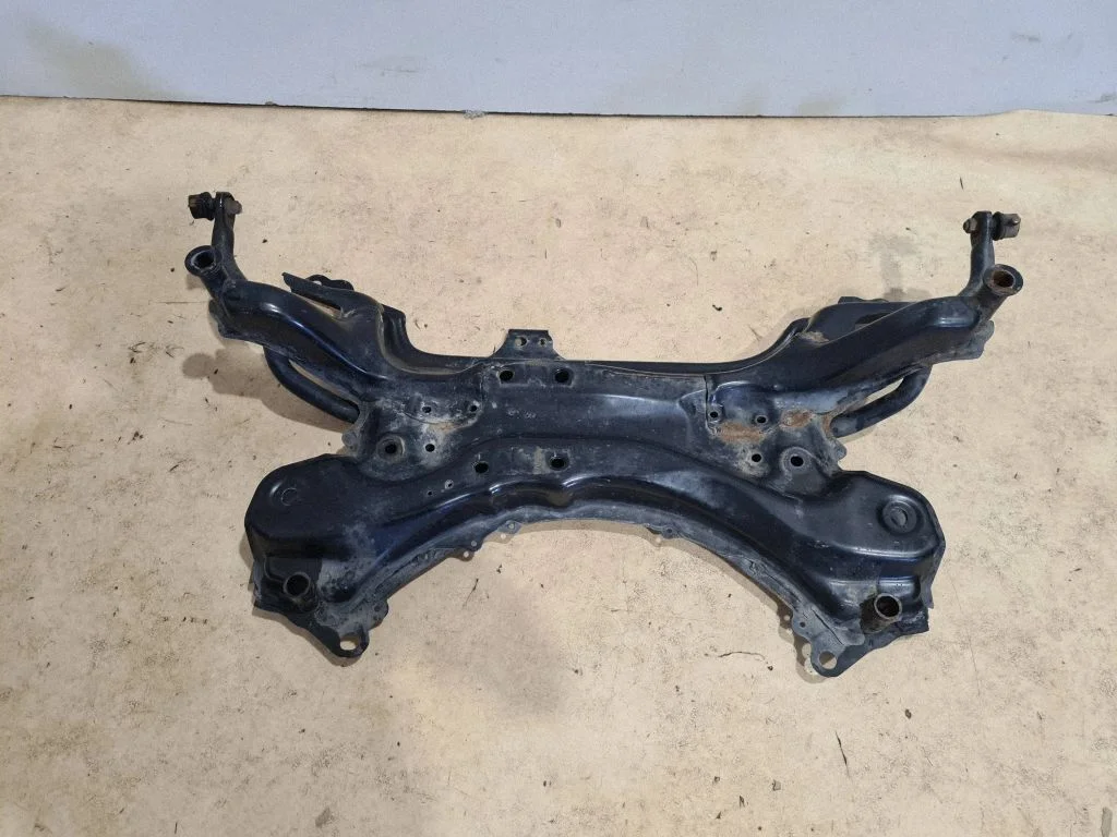 Front subframe – Lexus NX (2014-2021)