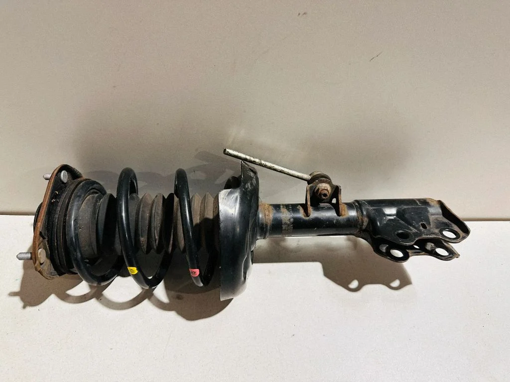 Front shock absorber/damper 4851076170