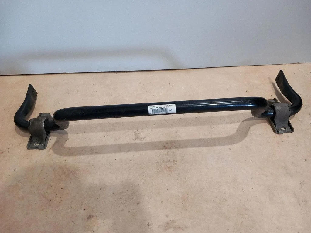 Eesmine stabilisaator (kaldevarras) A2053230465Q6