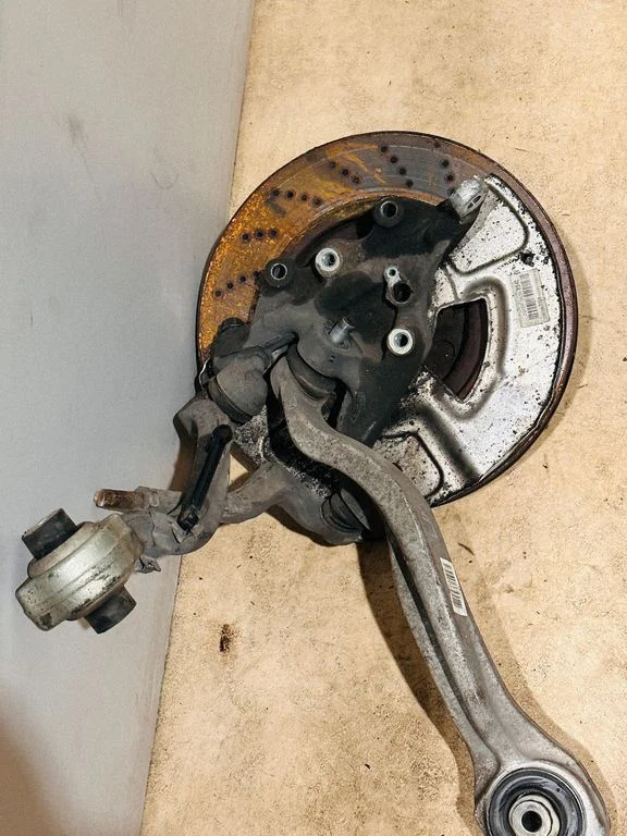 Front wheel hub 21809