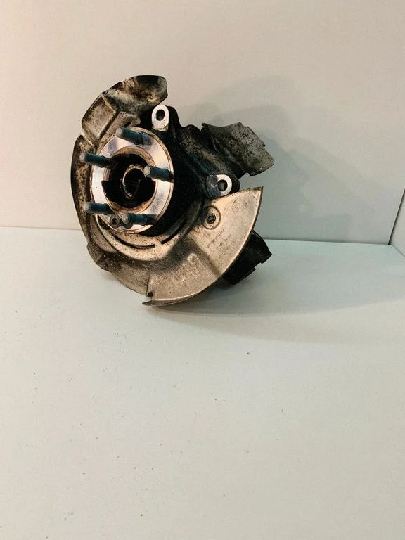 Front wheel hub – Jaguar E-Pace (2017-)