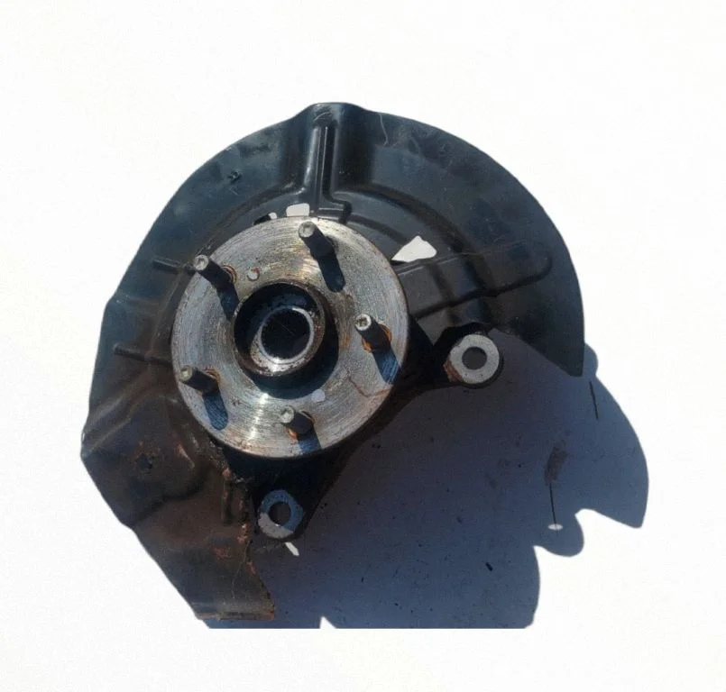 Front wheel hub – Lexus RX 450H (2016-)