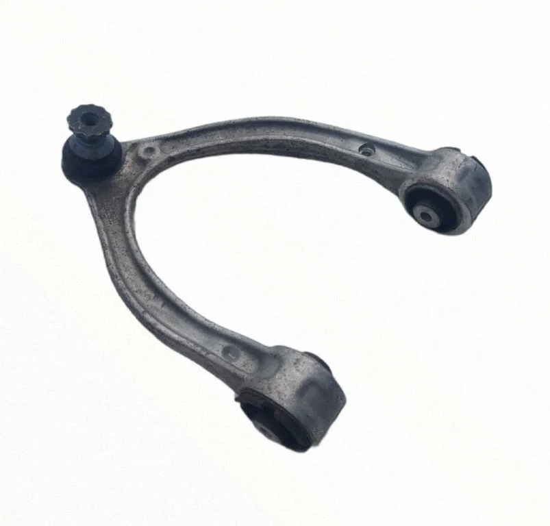Front lower control arm/wishbone – right
