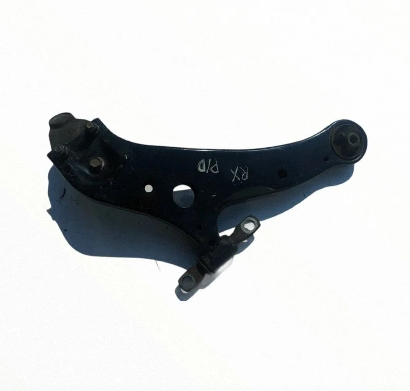 Front lower control arm/wishbone – right