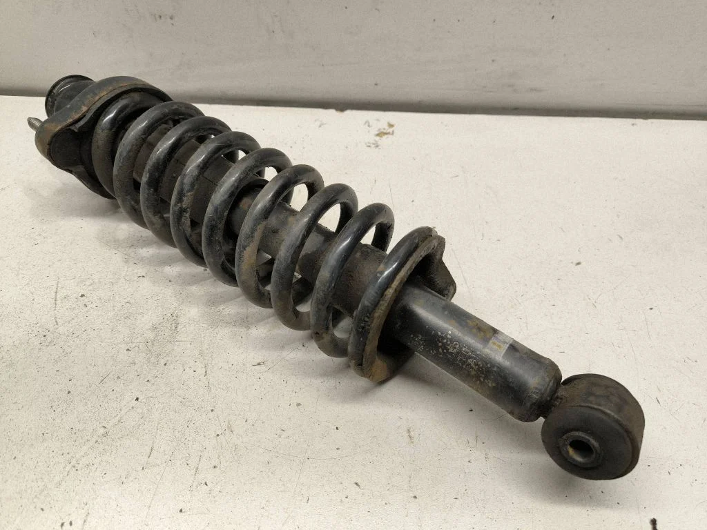 Rear shock absorber/damper 4162A338