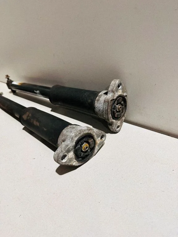 Rear shock absorber/damper A2053201530