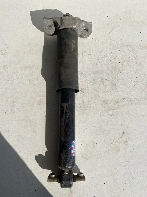 Rear shock absorber/damper – Ford Mustang VI (2015-)