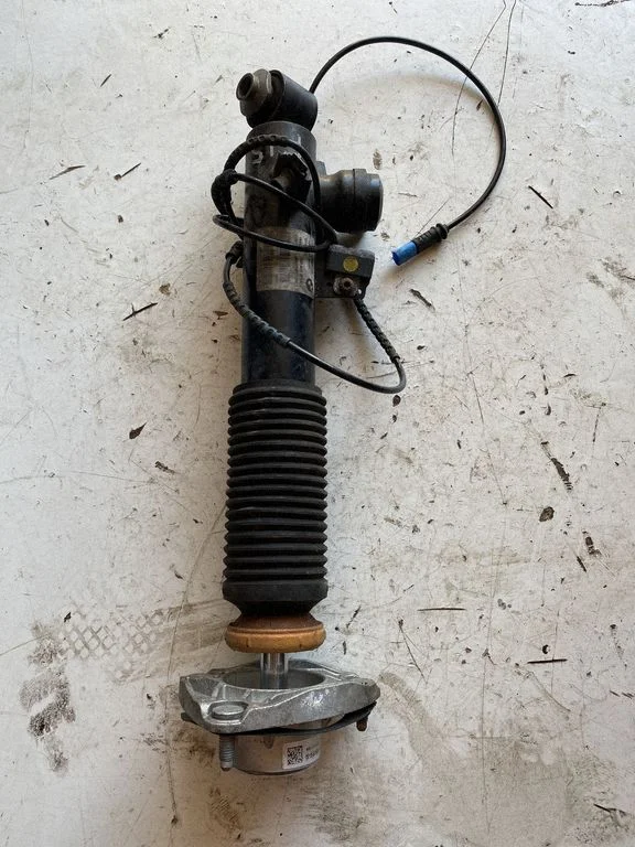 Rear shock absorber/damper 687508702