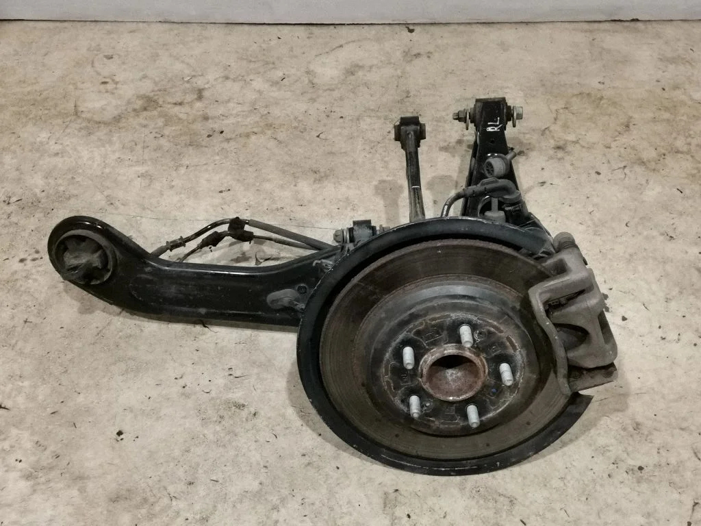 Rear wheel hub spindle/knuckle 55270H3000
