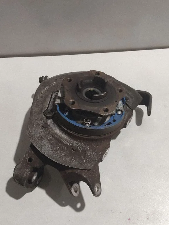 Rear wheel hub 97339283