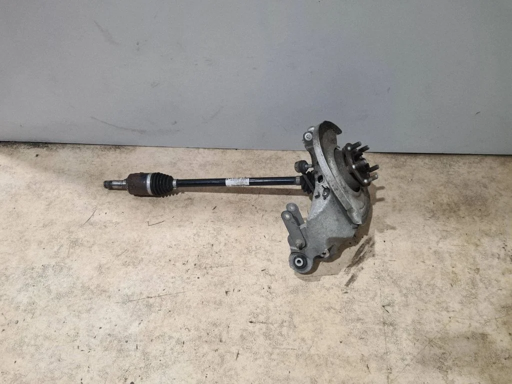 Tagumine rumm FK724B402AB