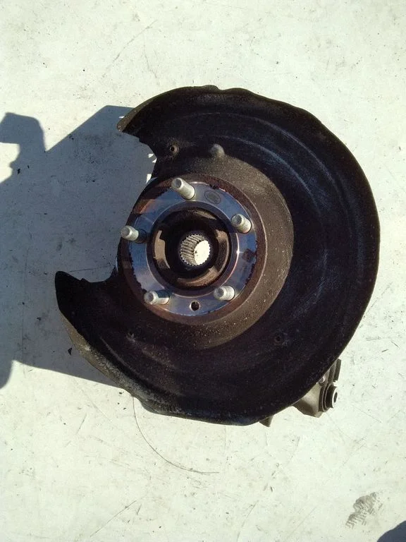 Rear wheel hub – Land Rover Range Rover L405 (2013-2021)