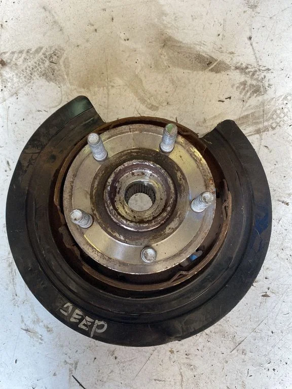 Tagumine rumm – Jeep Grand Cherokee (2010-2021)
