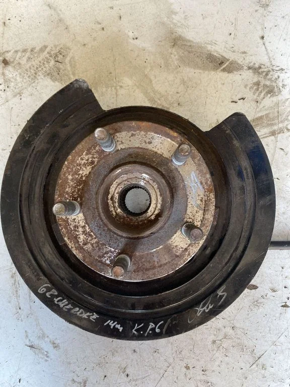 Tagumine rumm – Jeep Grand Cherokee (2010-2021)