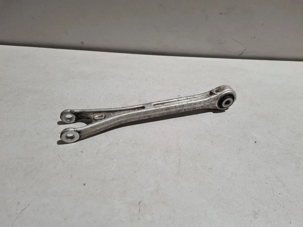 Rear upper control arm/wishbone 69573