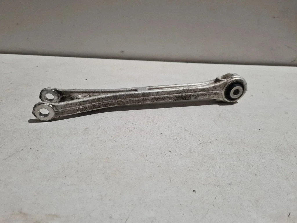 Rear upper control arm/wishbone 69573